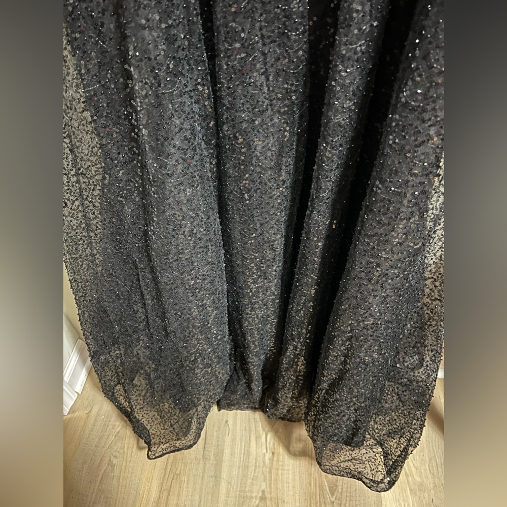 City Chic Black Sequin V-Neck Spaghetti Strap Gown - Picture 7 of 16